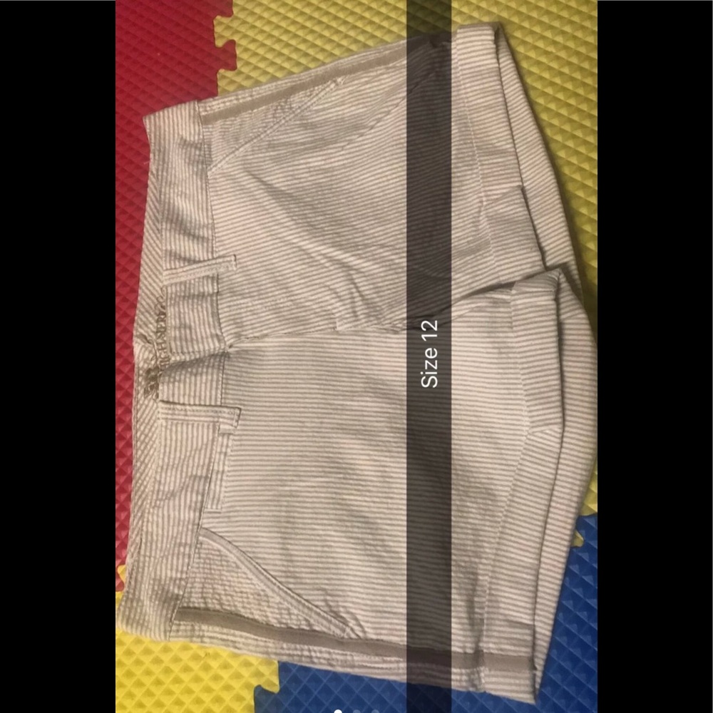 Free with swimsuit purchase of 15$ over or bundle